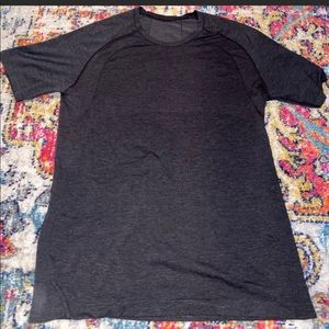 Lulu lemon shirt